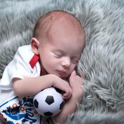 44112842 576584862798459 4742555462937870336 N